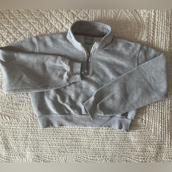 TNA Cozy Fleece Cropped 1/4 Zip Sweatshirt - Picture 7 of 12